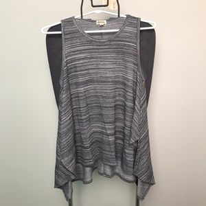 CLOSET CLOSING | Black Gray Tunic Tank Sleeveless